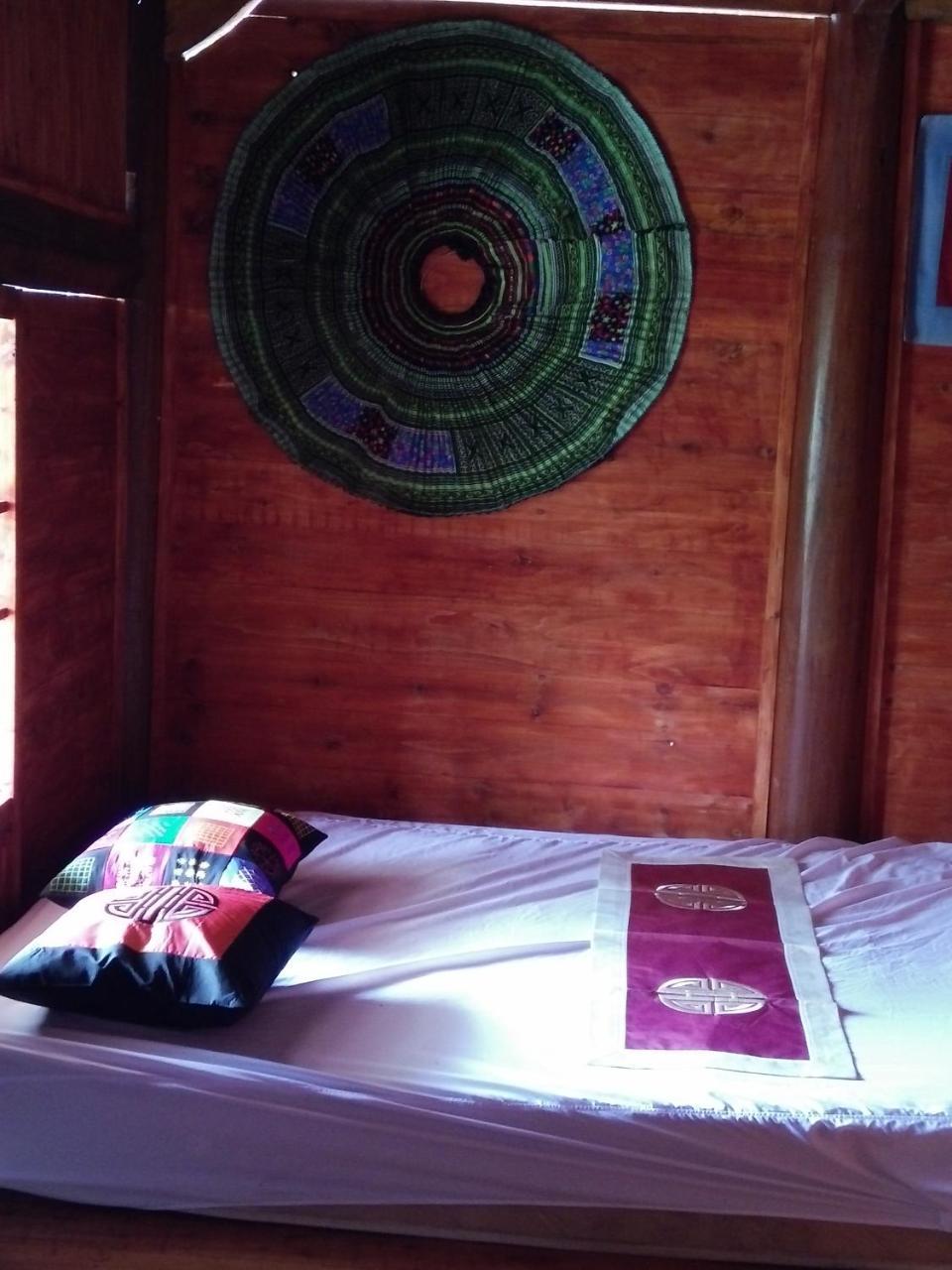 Flower Hmong Homestay Бакха Экстерьер фото